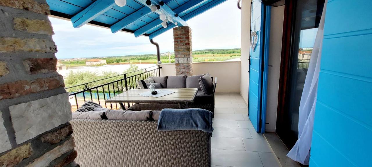 Apartman Rocky Petrovija Buitenkant foto